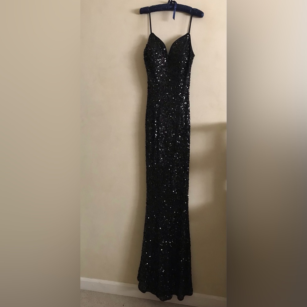 Cameo Black Sequin Maxi Gown - Picture 9 of 11